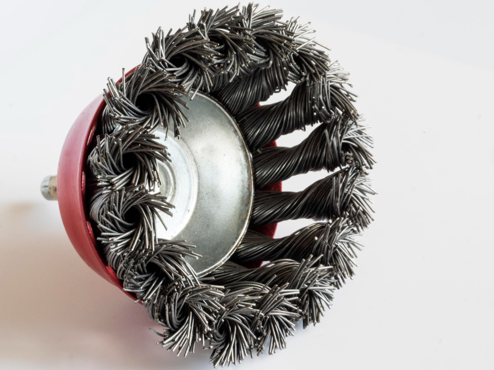 Ideal Escovas: escovas para remoção de ferrugem